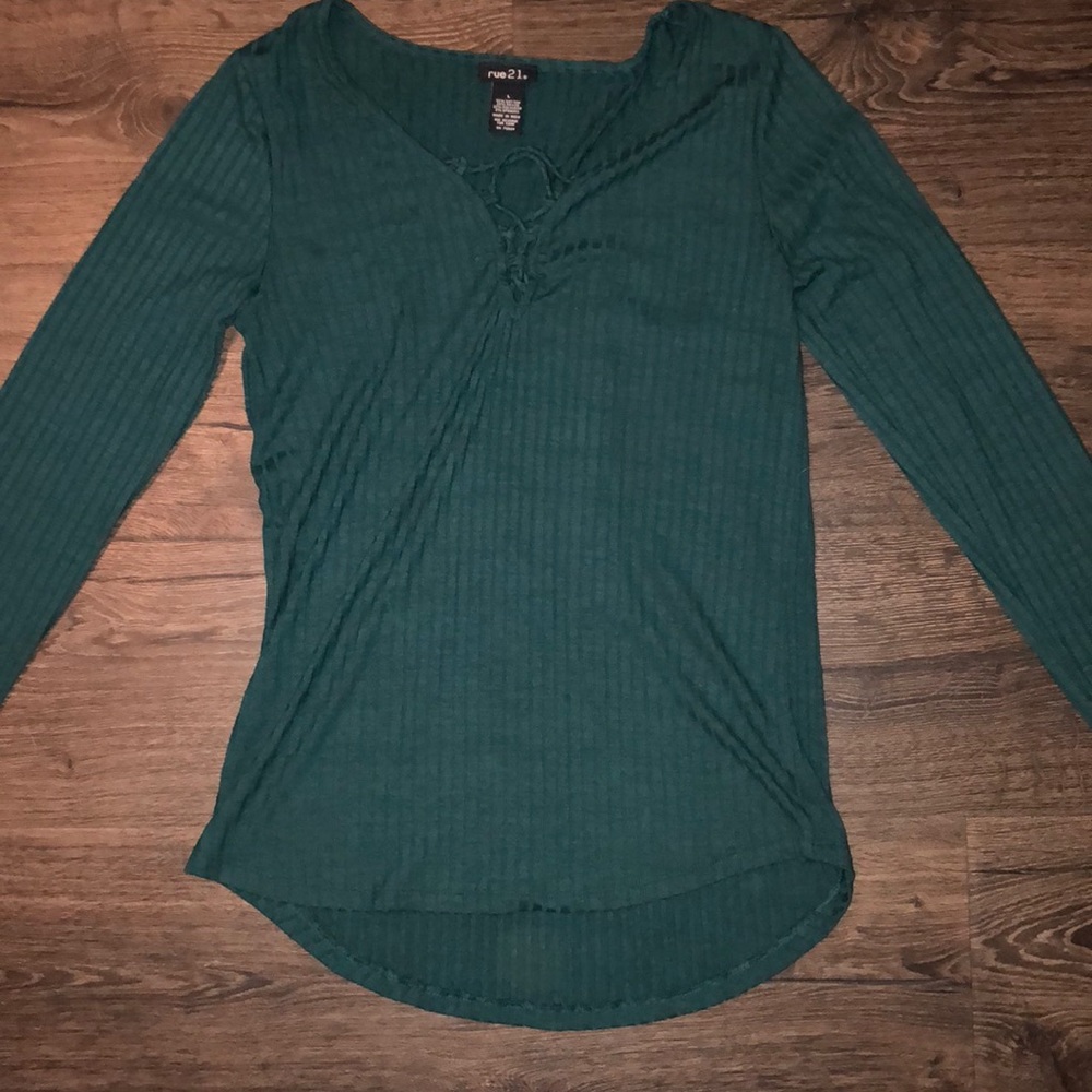 Long sleeve top